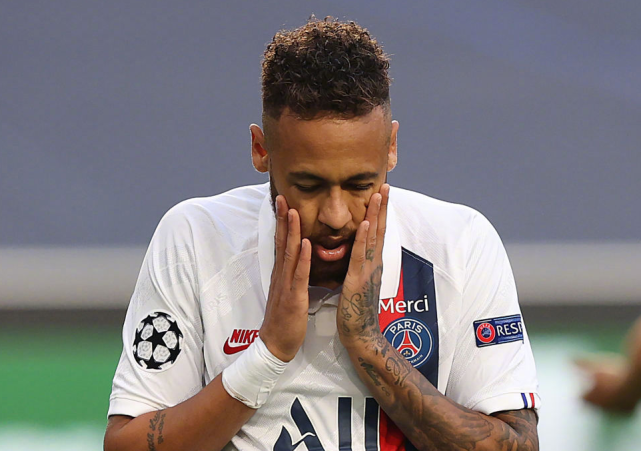 包含今晚巴塞罗那备战法国杯，单刀错失细节曝光，震撼外界，临场指挥获称赞的词条-爱游戏